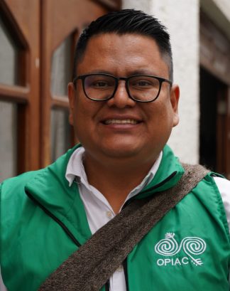 CARLOS LOPEZ DESCANSE